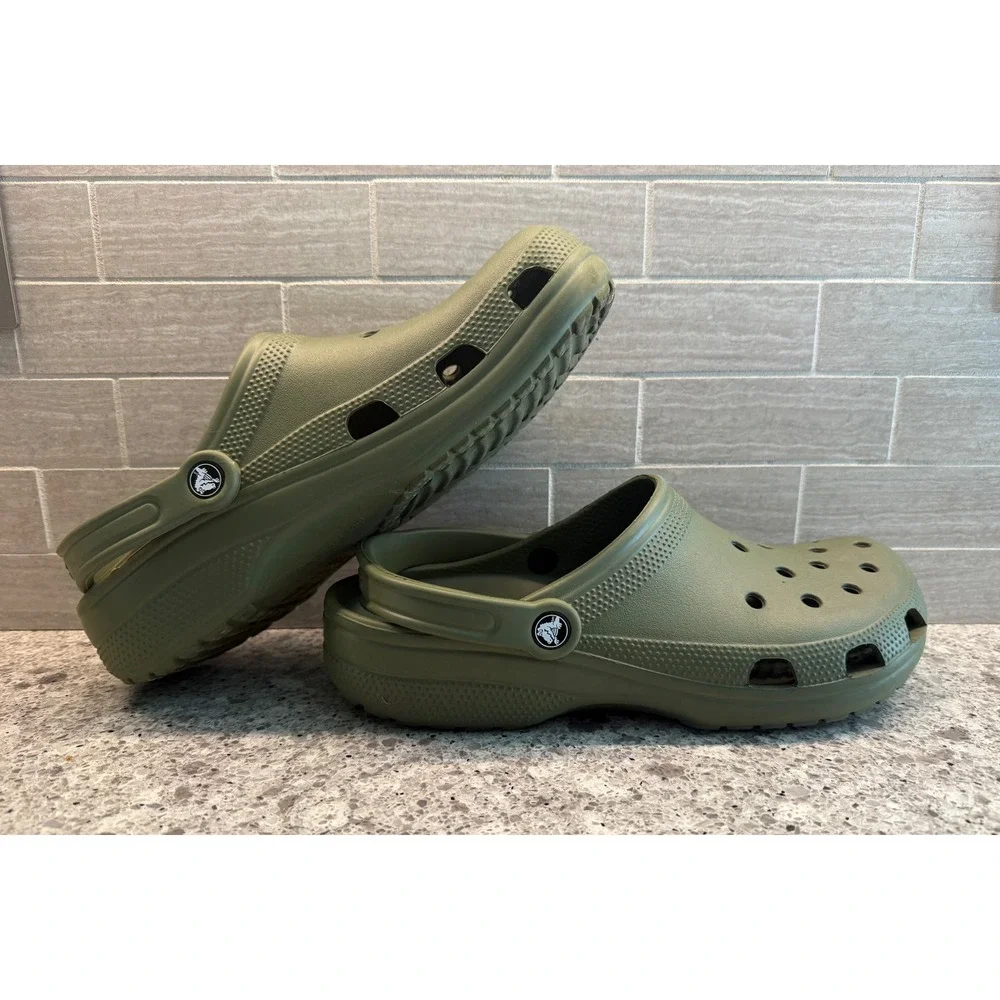 CROCS brand item
